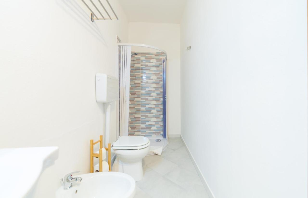 Brezza B&B Golfo Aranci Exterior foto