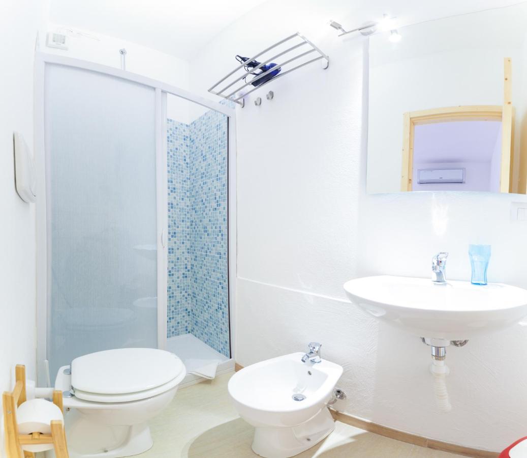 Brezza B&B Golfo Aranci Exterior foto