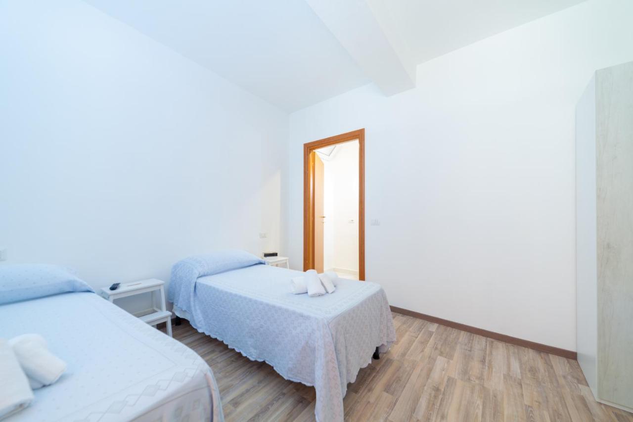 Brezza B&B Golfo Aranci Exterior foto
